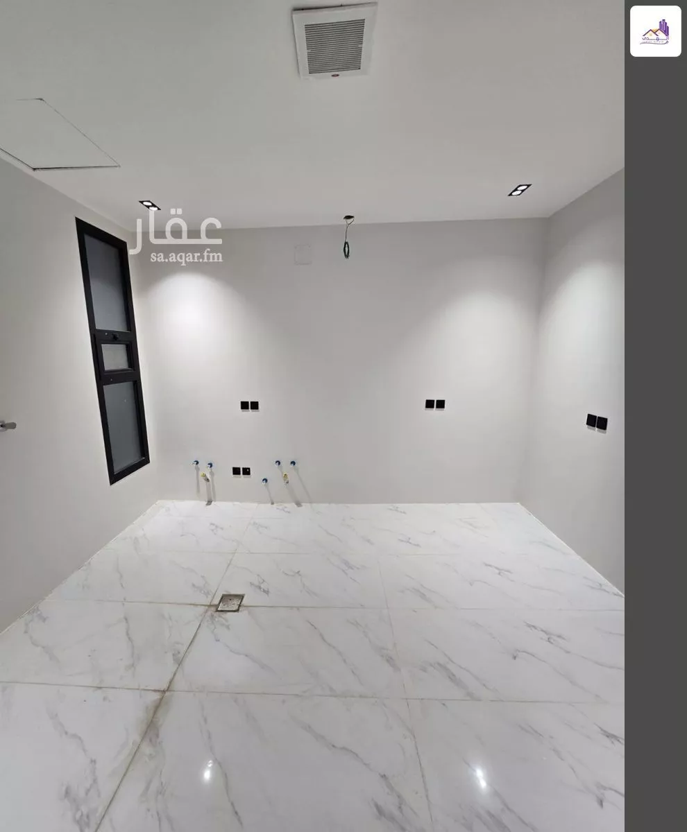 5 bedroom floor in Al Munsiyah 7