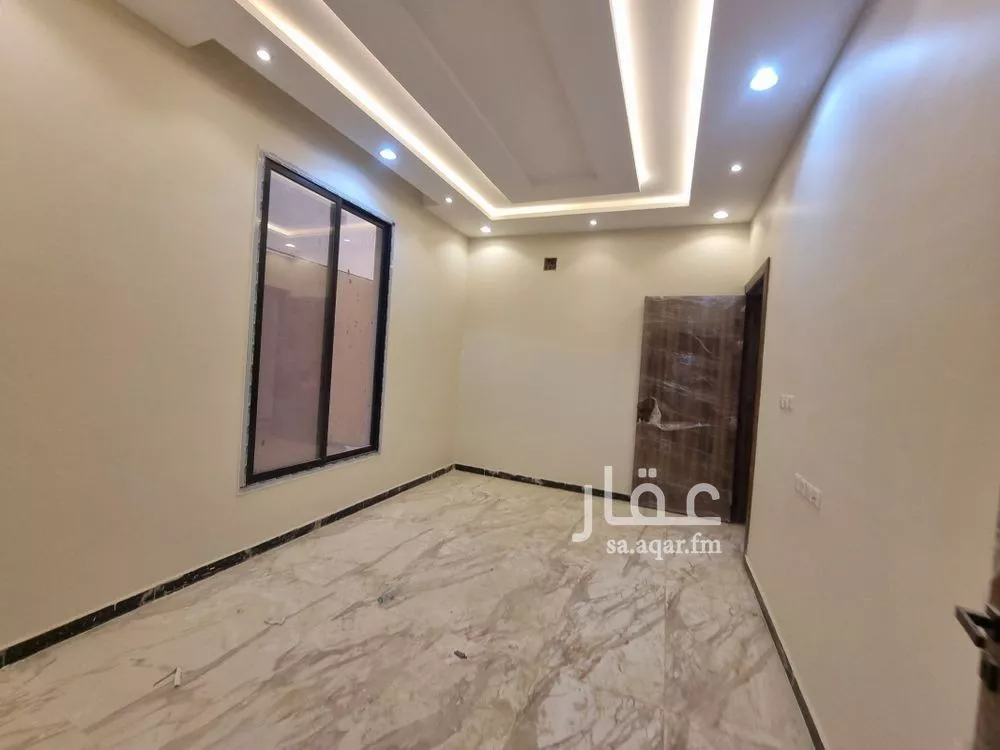 5 bedroom floor in Okaz 11