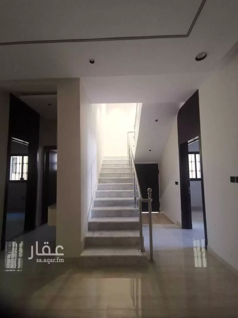 4 bedroom villa in Al Uraija Al Wusta, Riyadh 9