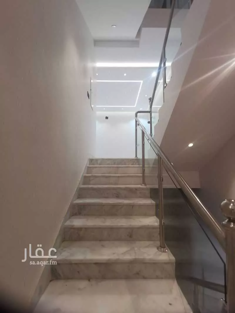 4 bedroom villa in Al Uraija Al Wusta, Riyadh 2