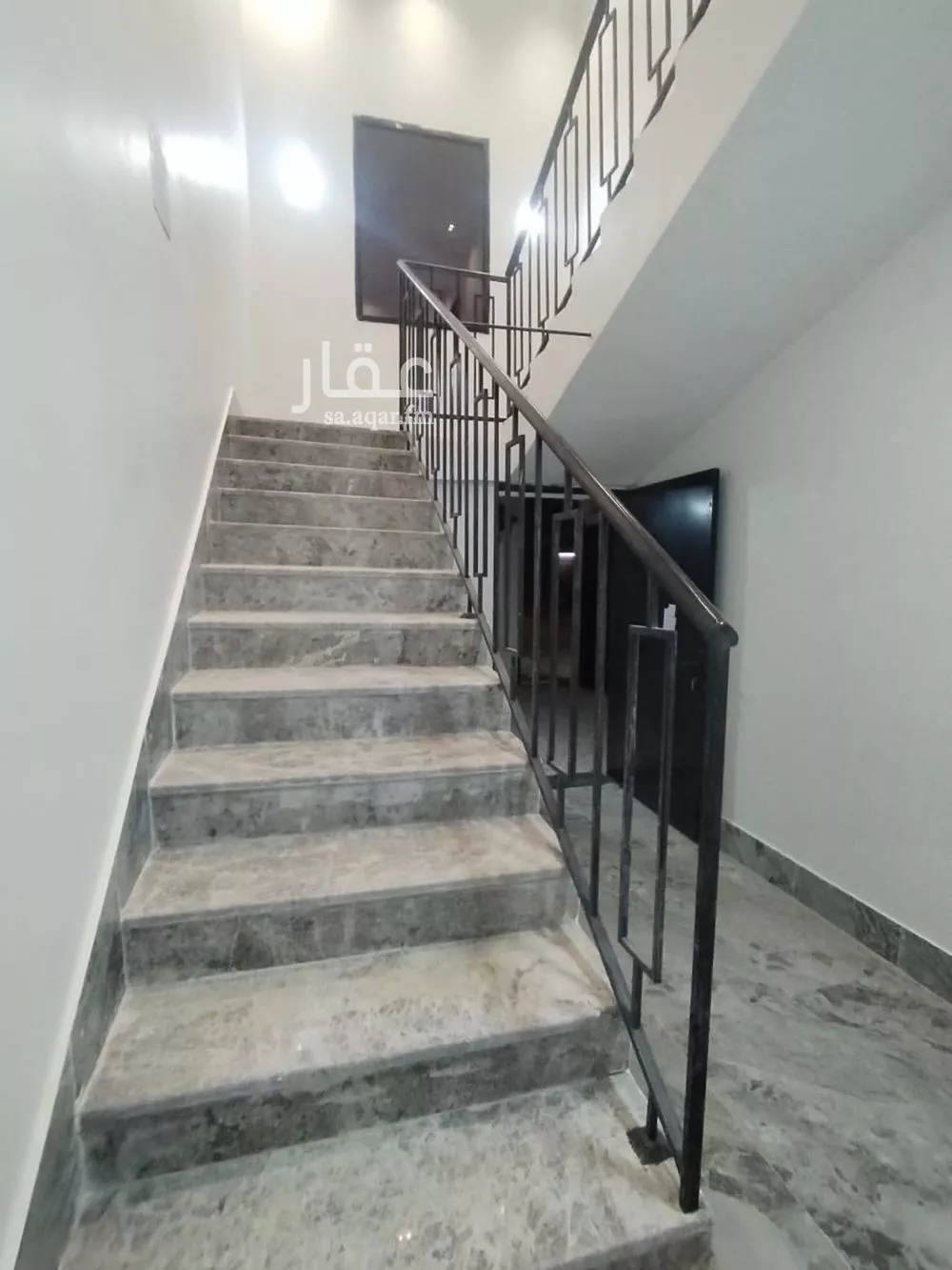 5 bedroom floor in Tuwaiq 17