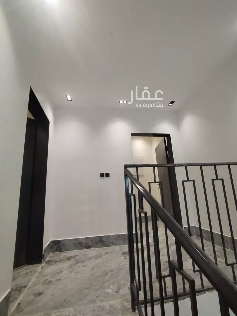 5 bedroom floor in Tuwaiq 3