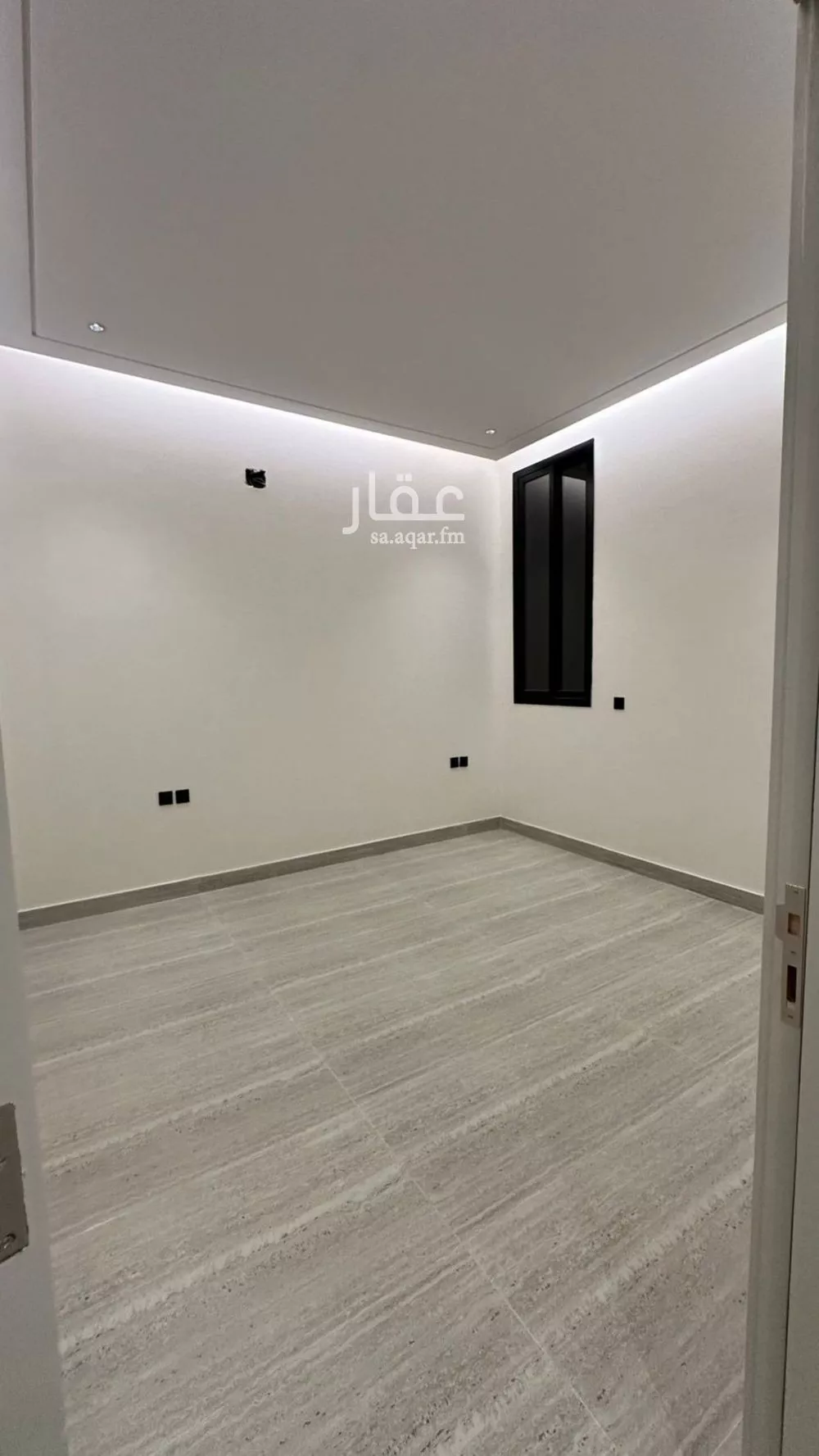 دور 4 غرف في المونسية 8