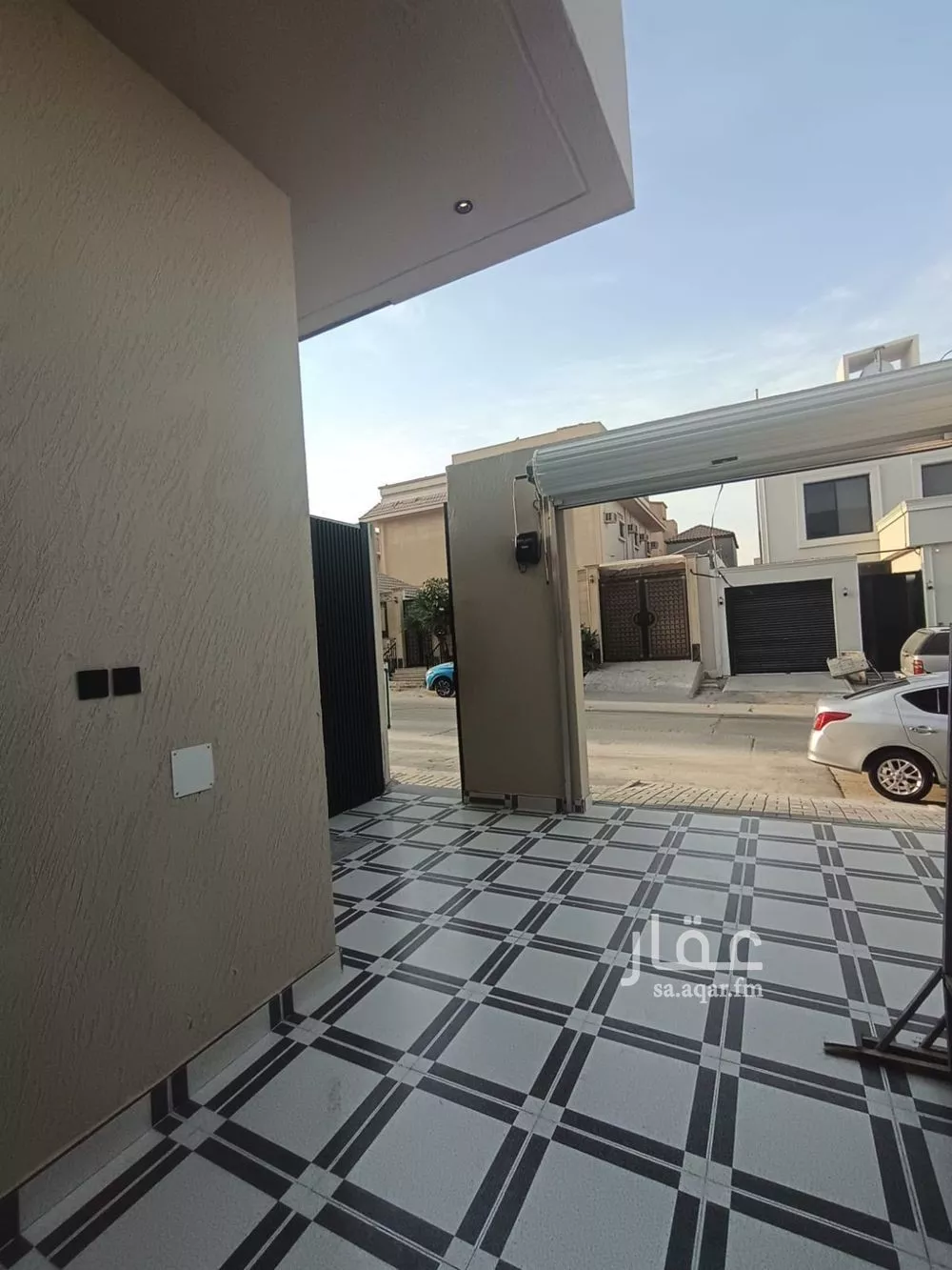 3 bedroom floor in Al Zahrah 6