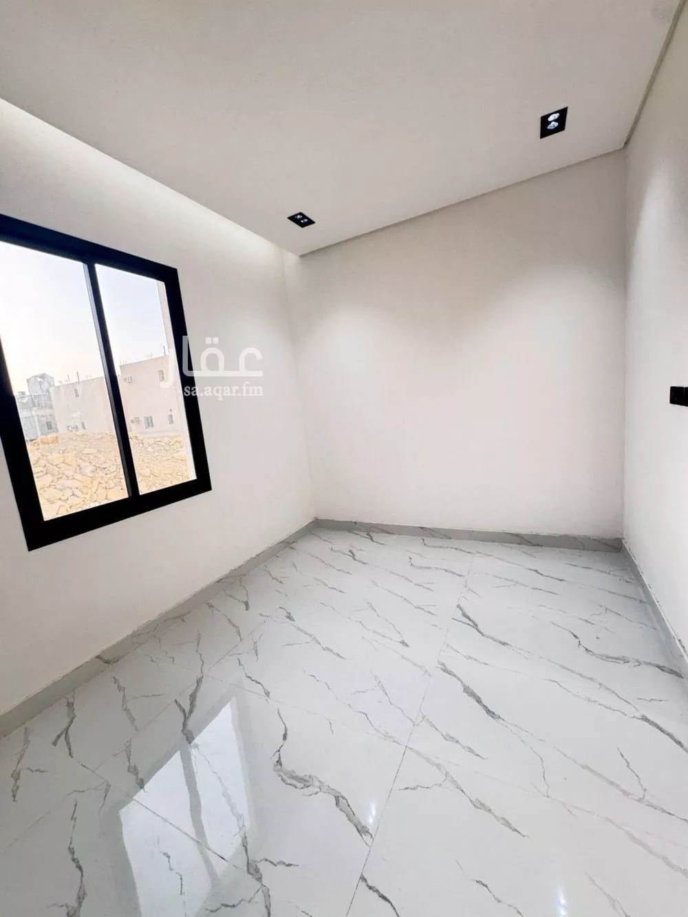 5 bedroom floor in Tuwaiq 3