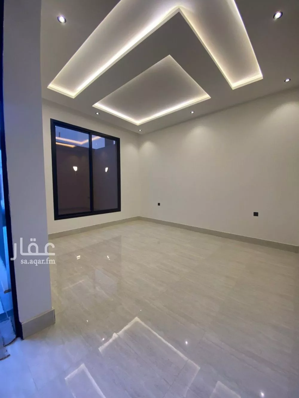 دور 7 غرف في الرمال 8