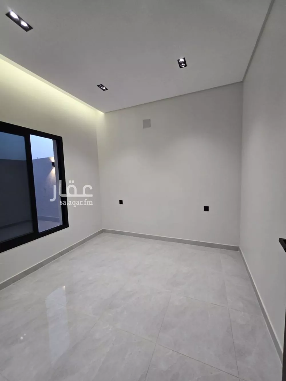3 bedroom floor in Tuwaiq 13