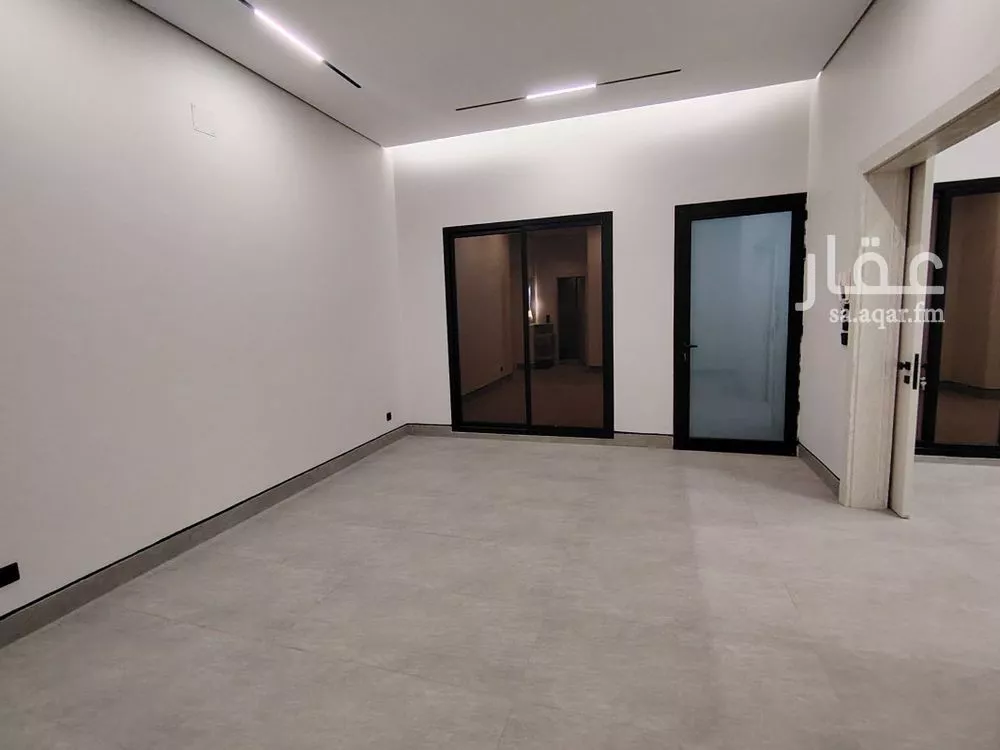 4 bedroom floor in Al Rimal 14