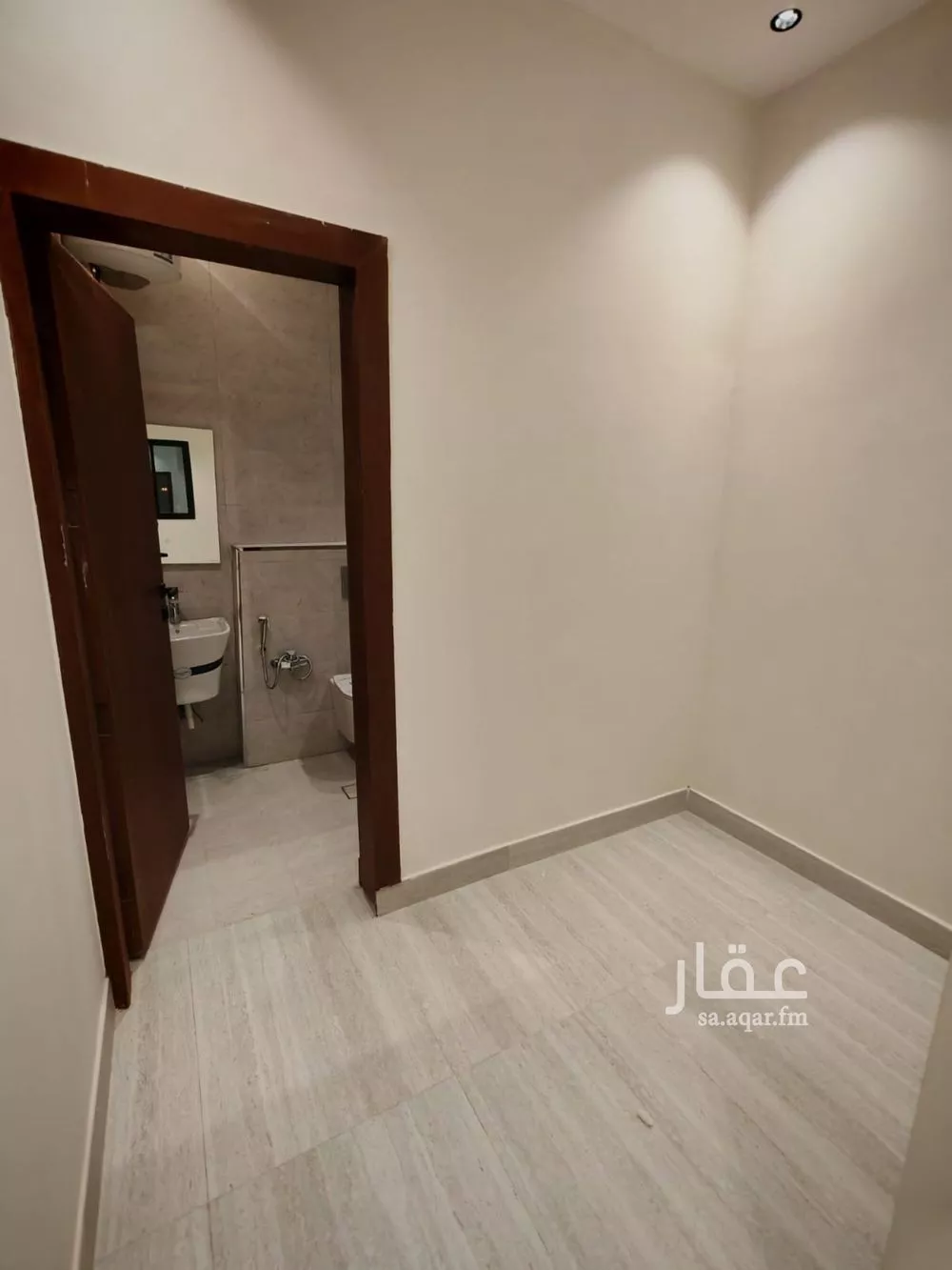 دور 5 غرف في الجنادرية 10
