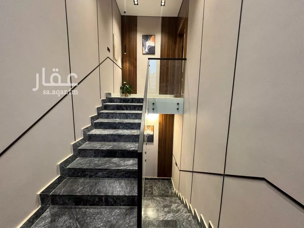دور 6 غرف في المونسية 6