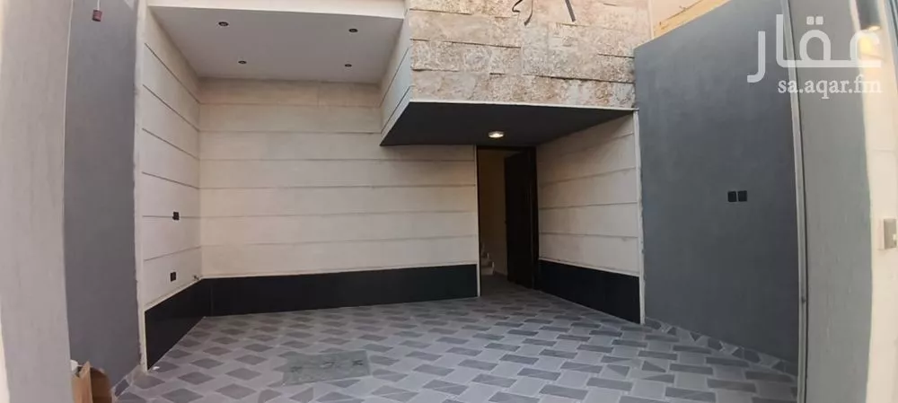 4 bedroom floor in Badr 12