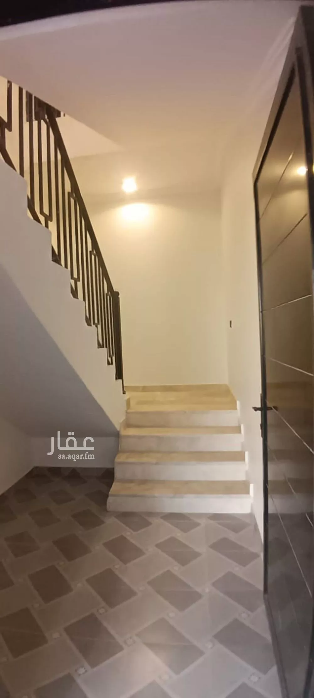 4 bedroom floor in Badr 16