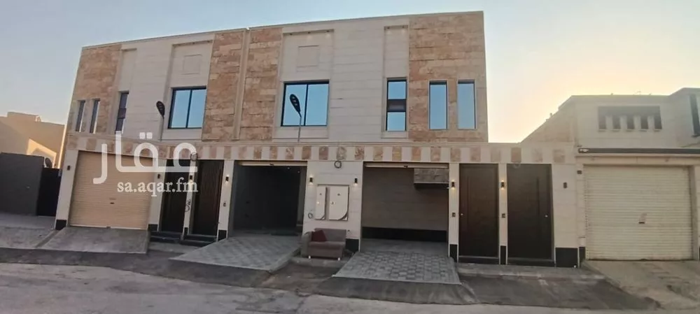 4 bedroom floor in Badr 4