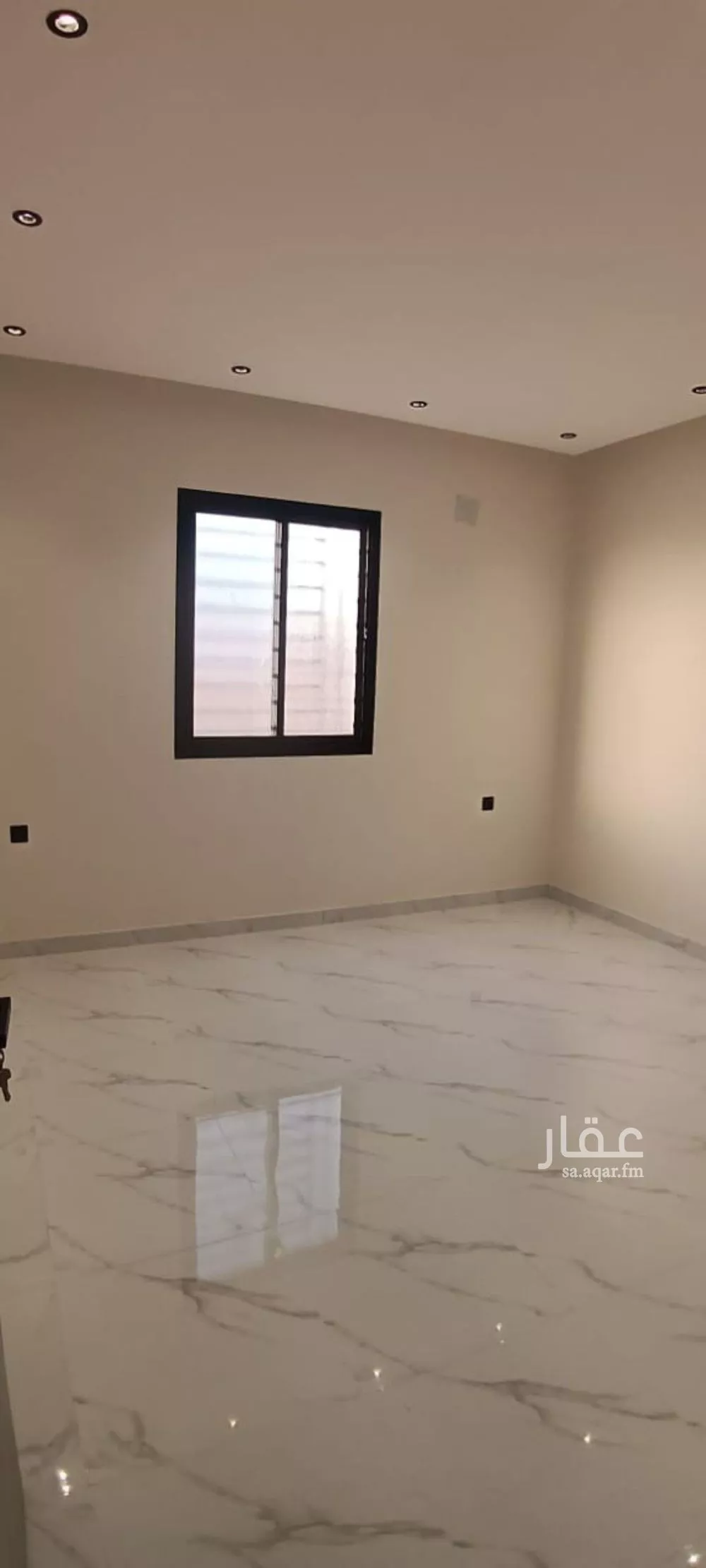 4 bedroom floor in Badr 8