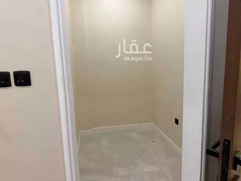 4 bedroom apartment in Um Hableen, Jeddah 11