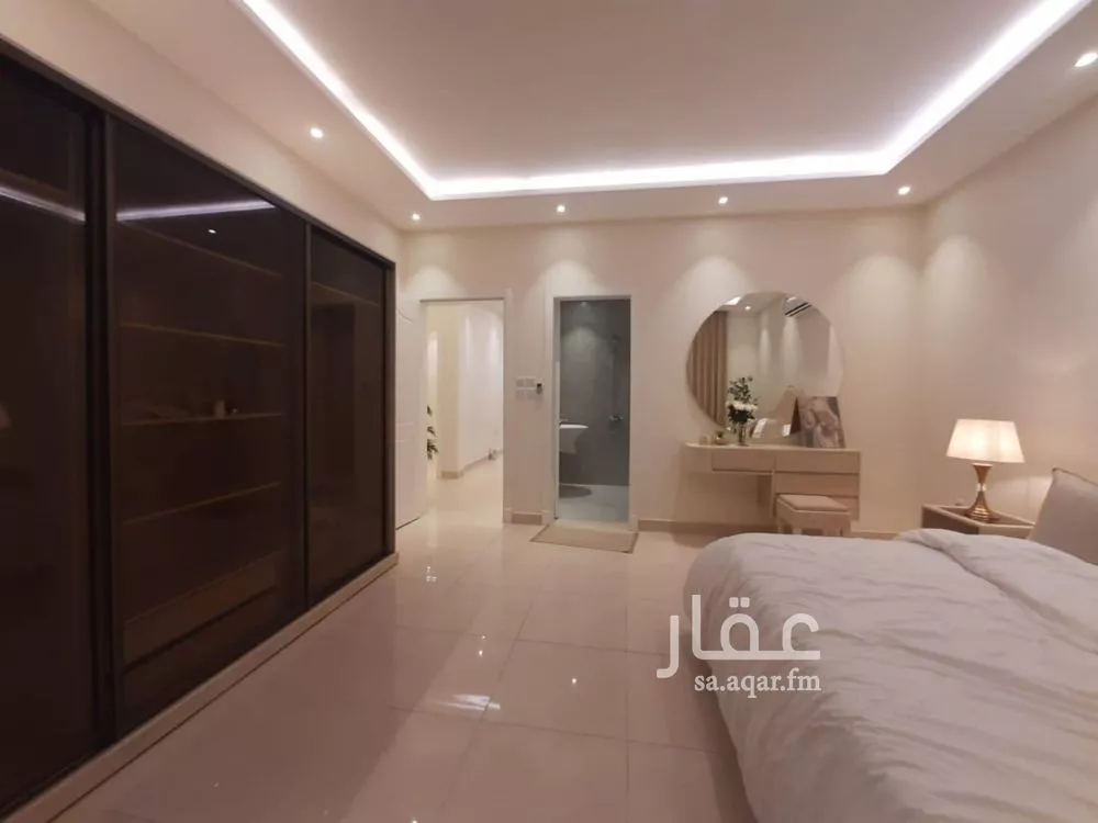 4 bedroom floor in Okaz 3
