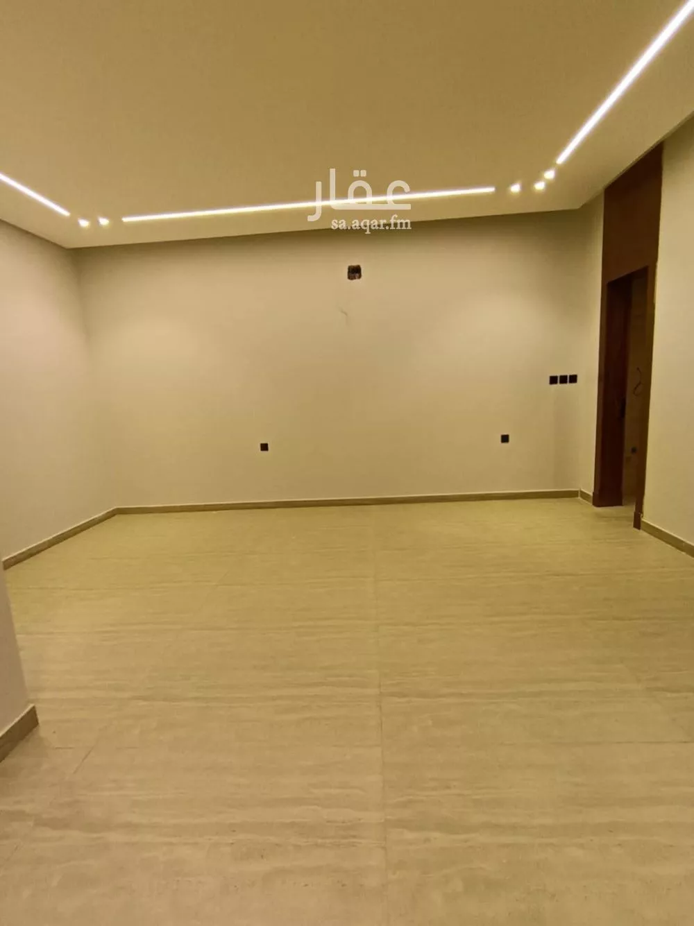 6 bedroom floor in Dhahrat Namar 11