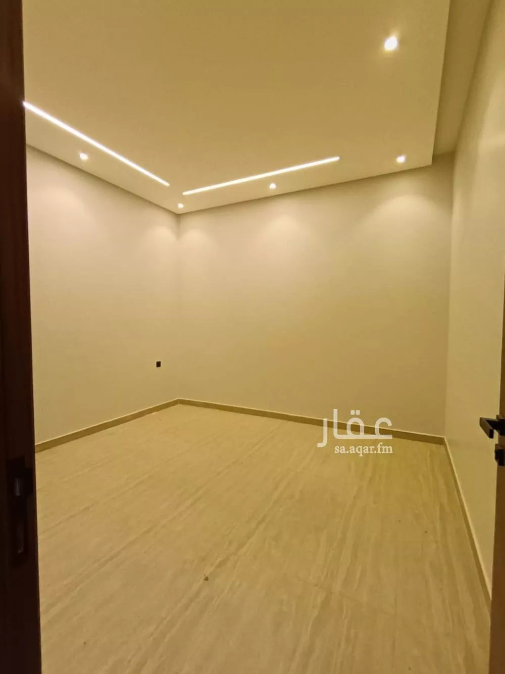6 bedroom floor in Dhahrat Namar 12