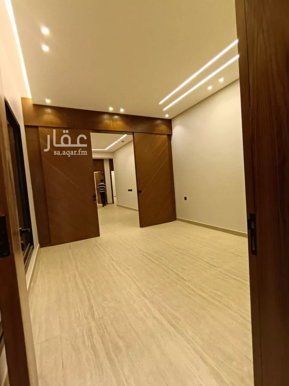 6 bedroom floor in Dhahrat Namar 15