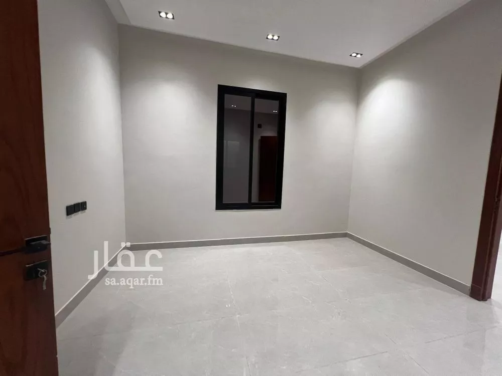 5 bedroom floor in Tuwaiq 13
