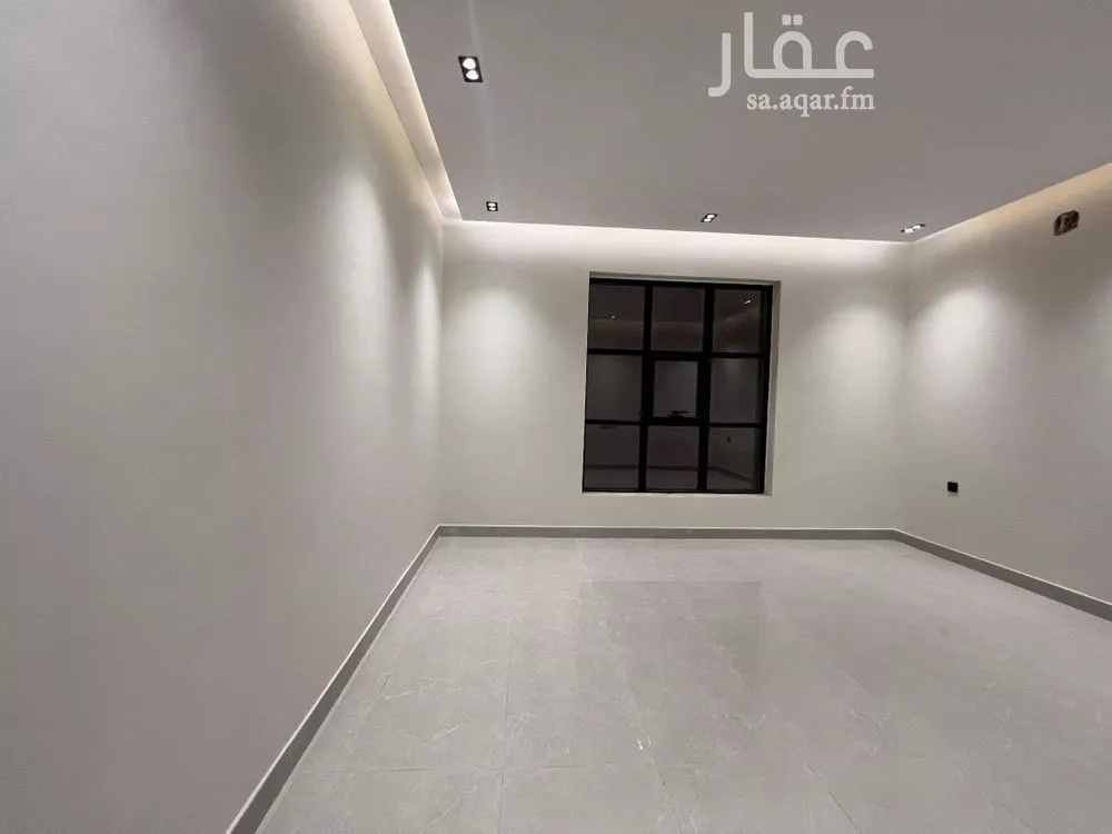 5 bedroom floor in Tuwaiq 18