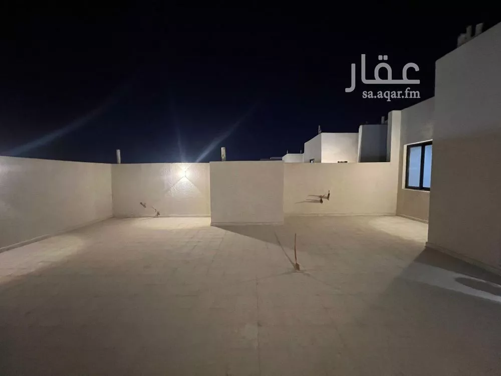 5 bedroom floor in Tuwaiq 3