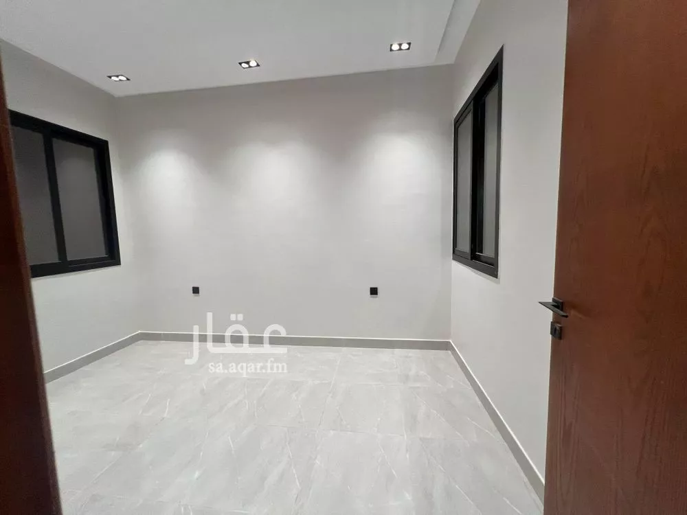5 bedroom floor in Tuwaiq 5