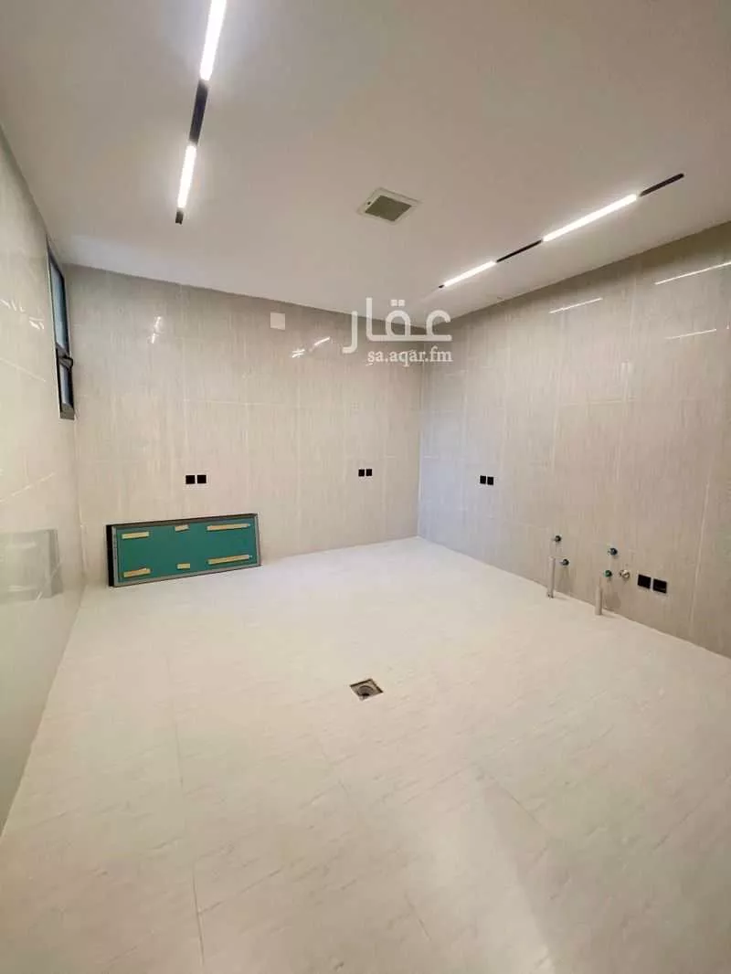 4 bedroom floor in Ash Sharq 20