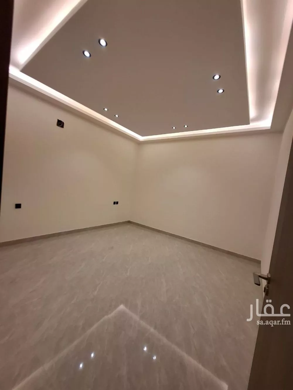 دور 5 غرف في بدر 10