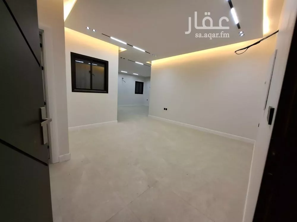4 bedroom floor in Badr 13