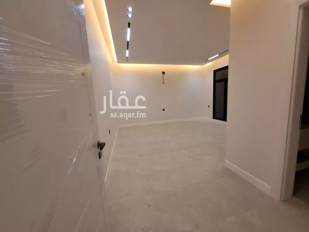 4 bedroom floor in Badr 15