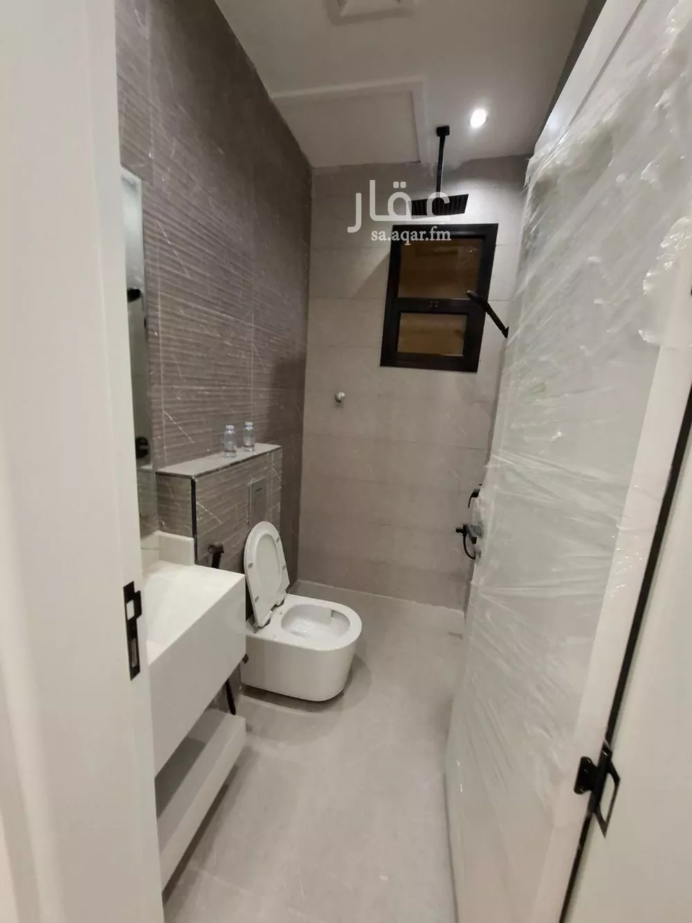 4 bedroom floor in Badr 16