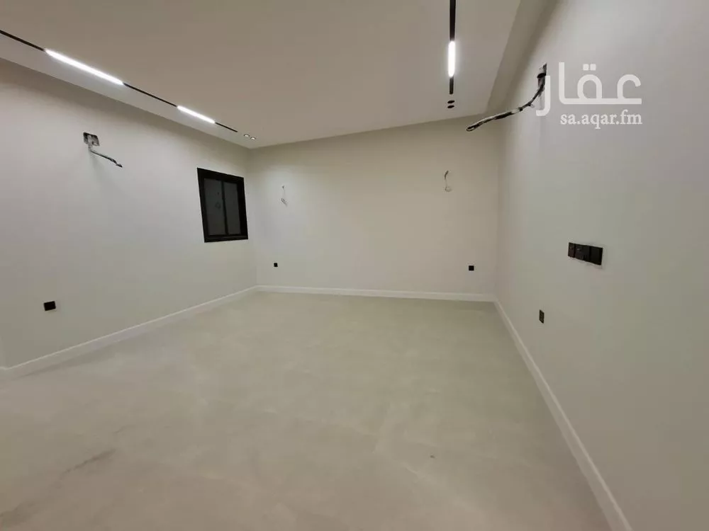 4 bedroom floor in Badr 5