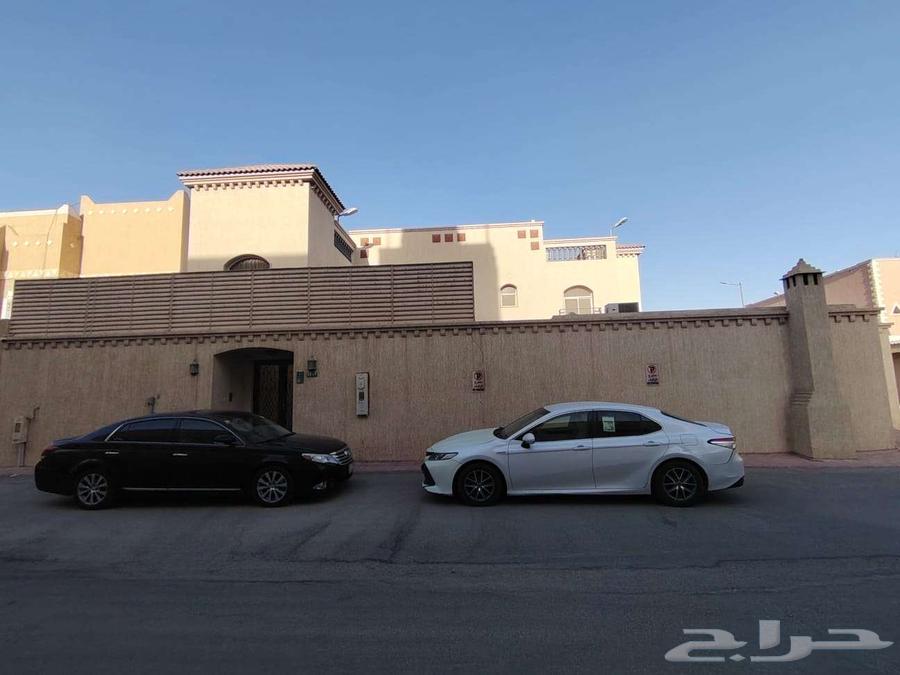 4 bedroom villa in Al Rawabi, Riyadh 7