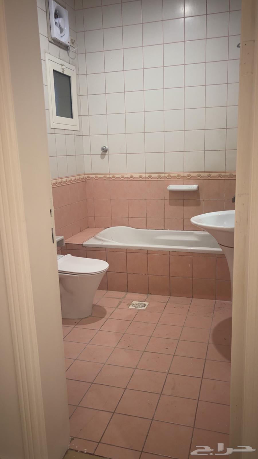 5 bedroom apartment in Al Rabwa, Jeddah 6