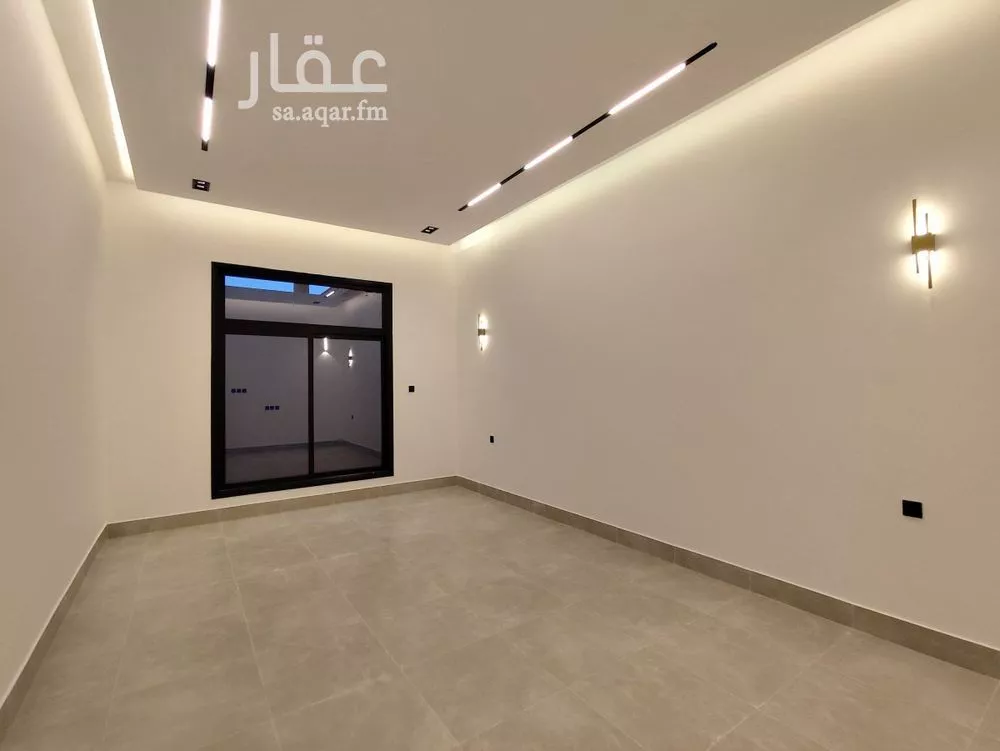 دور 4 غرف في المونسية 8