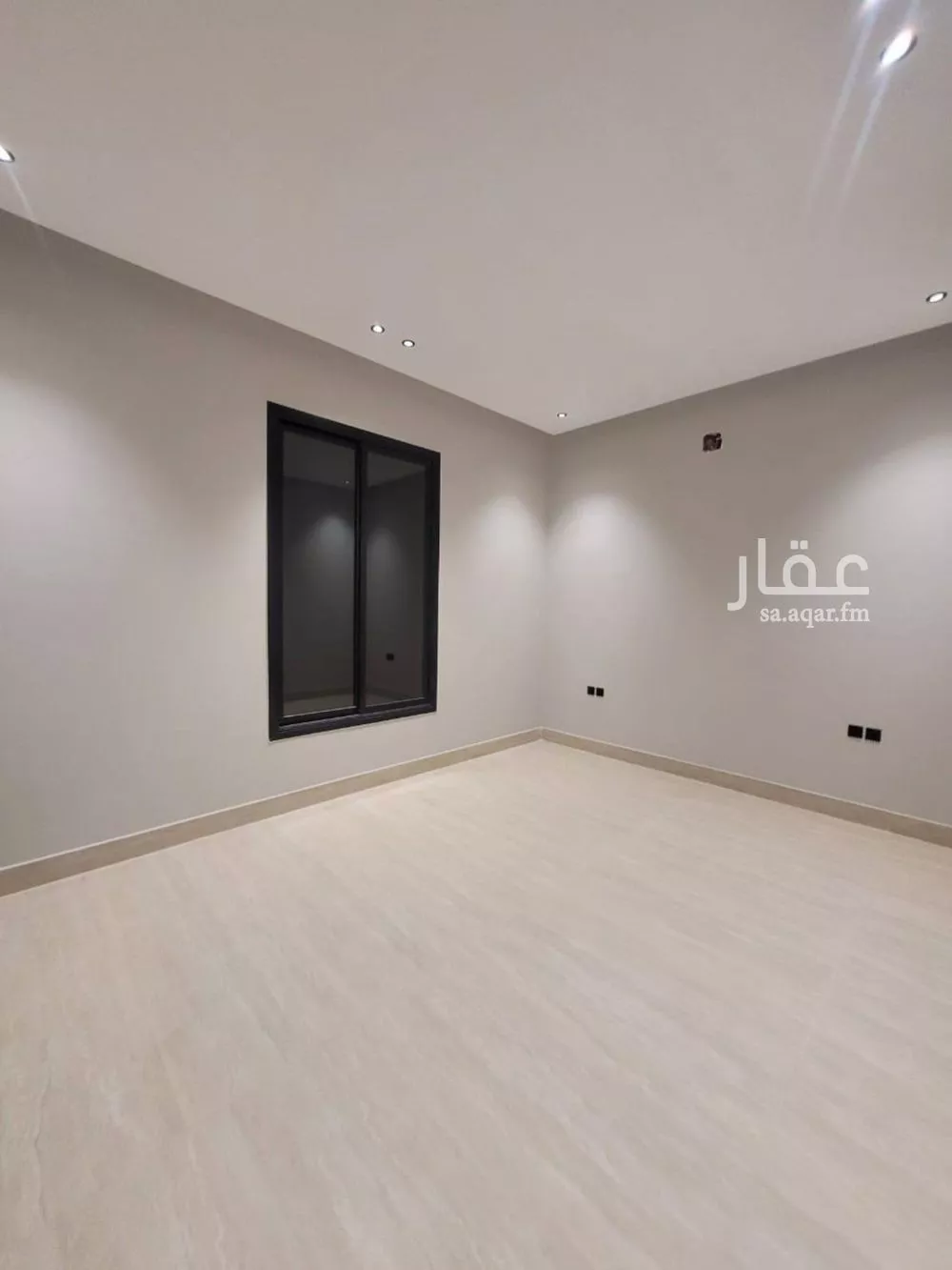 3 bedroom floor in Dhahrat Namar 6
