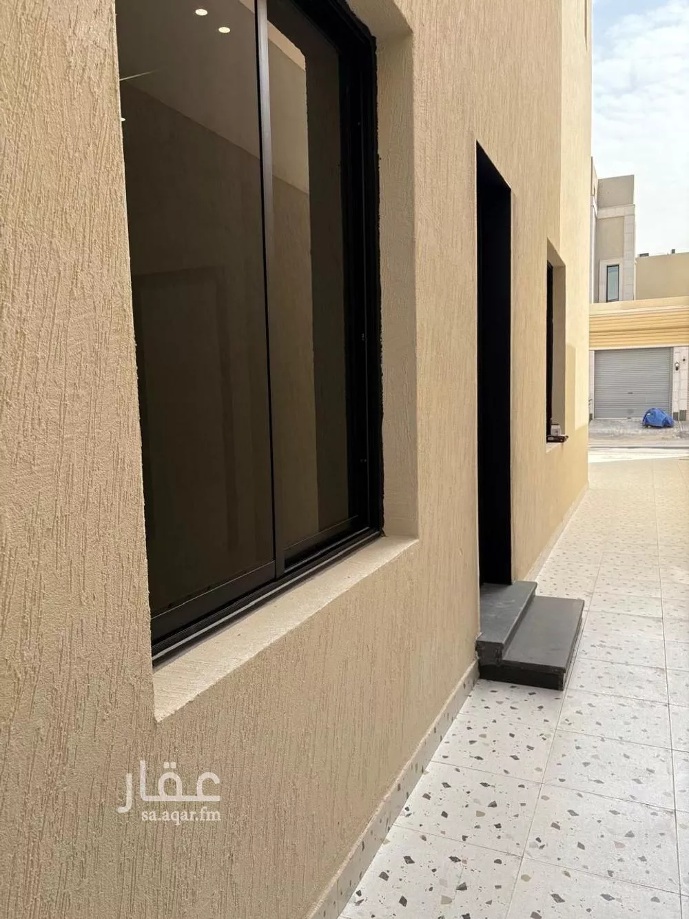 دور 5 غرف في السعادة 25