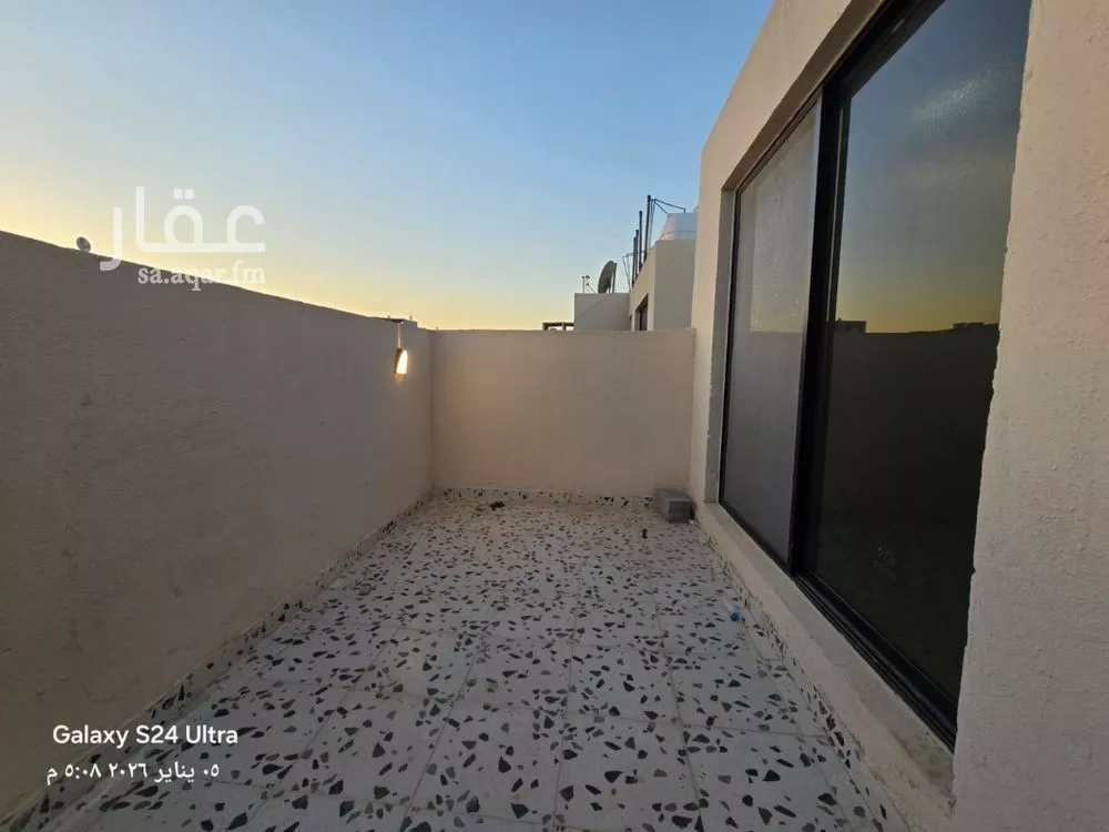 4 bedroom floor in Badr 14