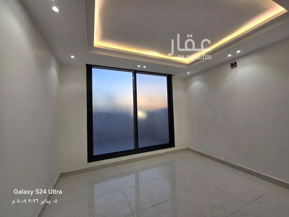 4 bedroom floor in Badr 10