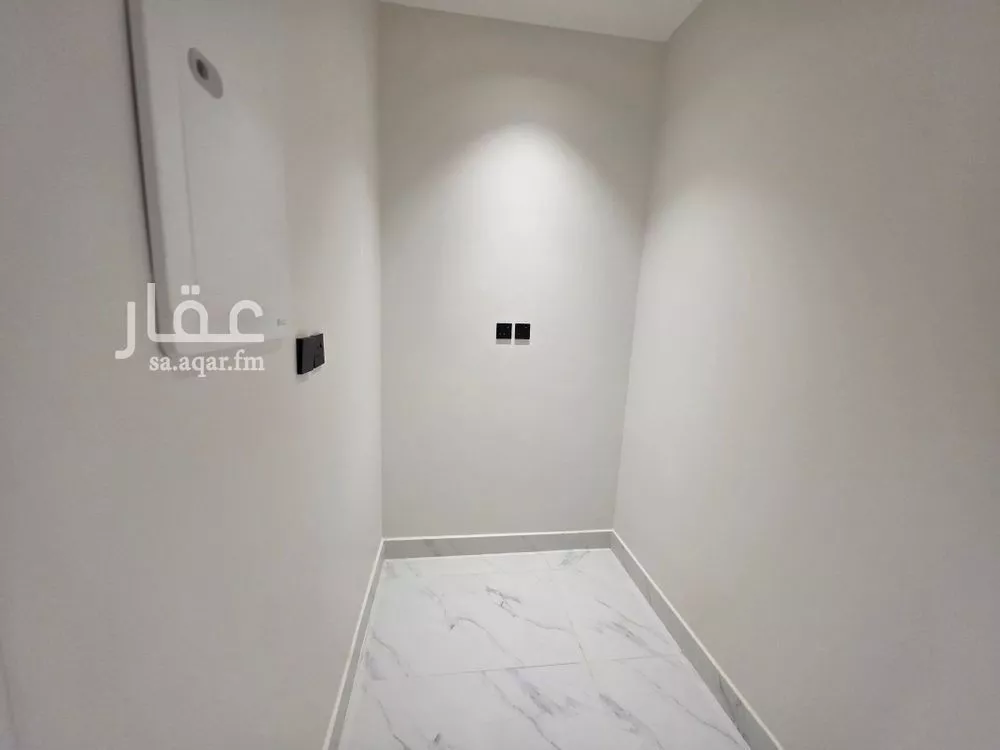 4 bedroom floor in Al Munsiyah 8