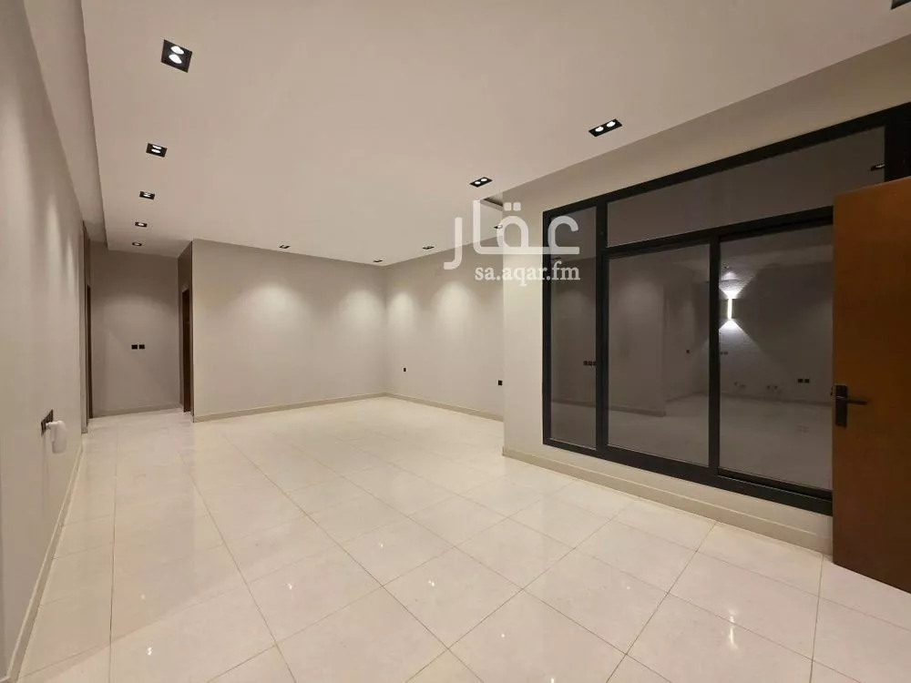 4 bedroom floor in Al Yarmouk 3