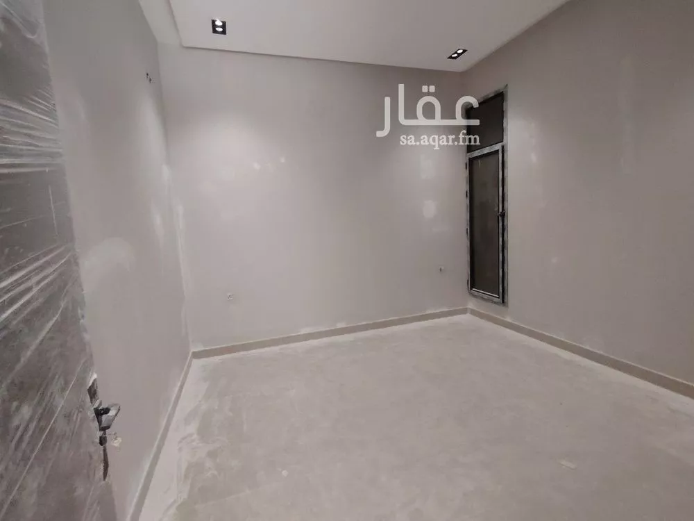 دور 4 غرف في الرمال 10