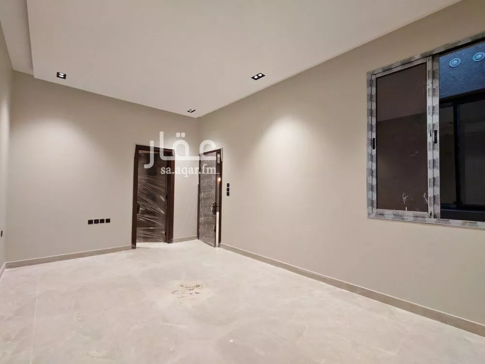 5 bedroom floor in Al Rimal 7