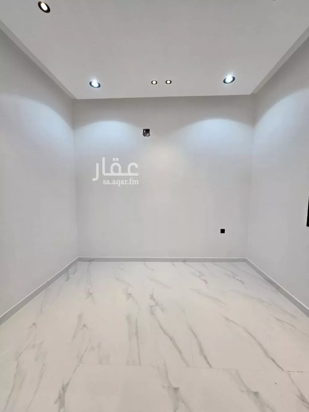 5 bedroom floor in Ash Sharq 12