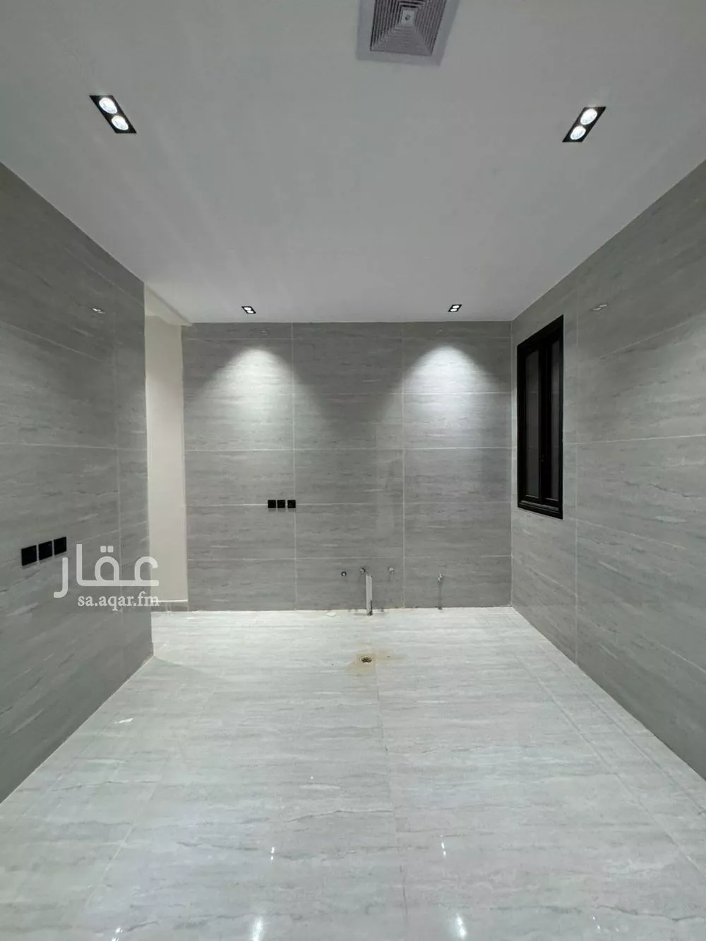 5 bedroom floor in Ash Sharq 16