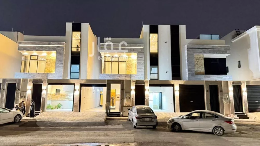 3 bedroom floor in Tuwaiq 4