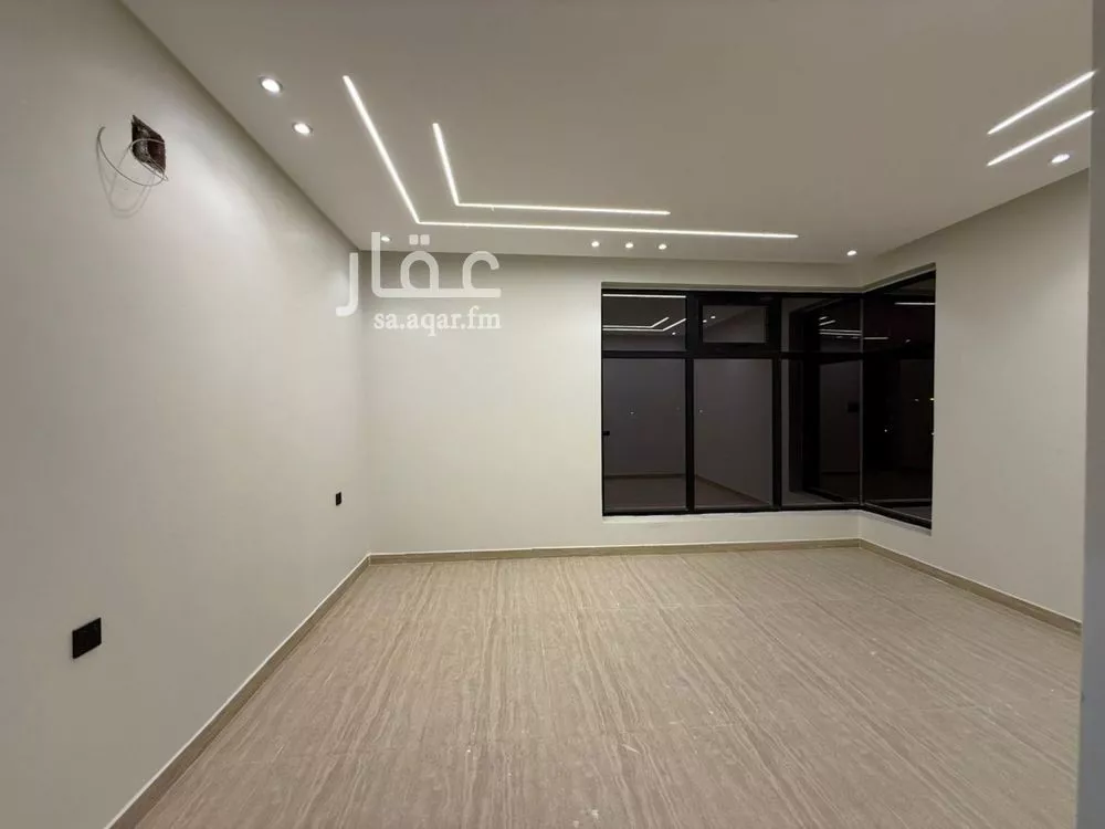 3 bedroom floor in Tuwaiq 9