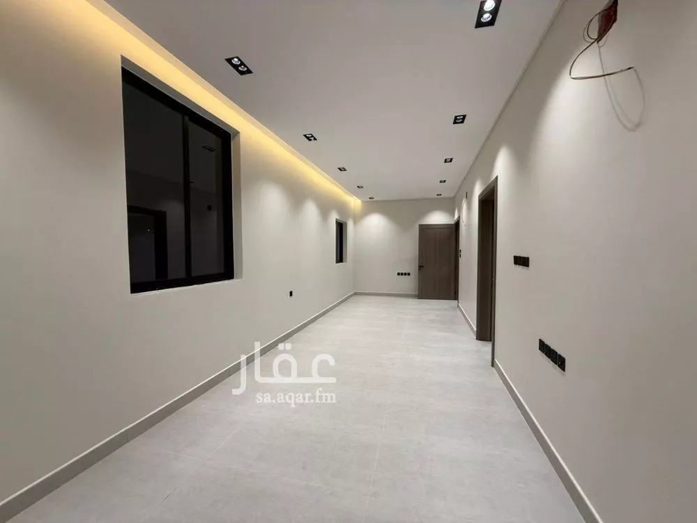 3 bedroom floor in As Suwaidi 18