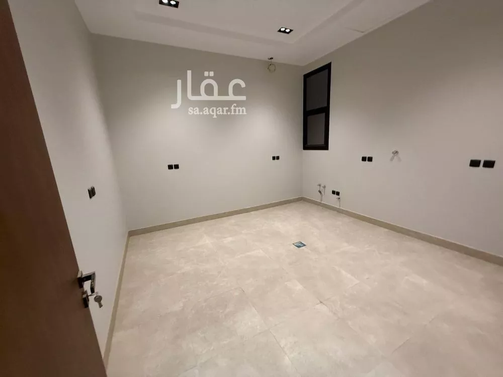 4 bedroom floor in Qurtubah 4
